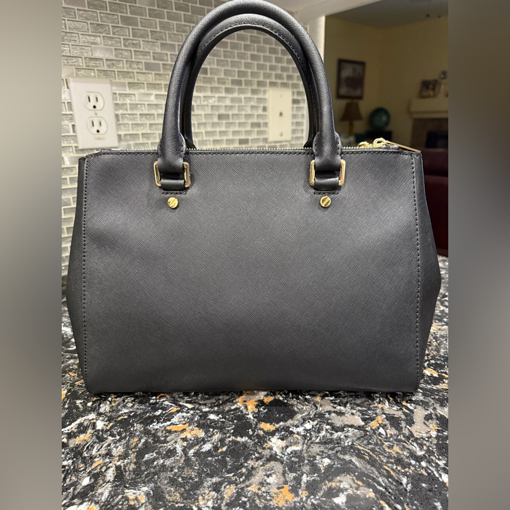 Michael Kors Sutton Black Leather Tote Bag - Picture 2 of 9